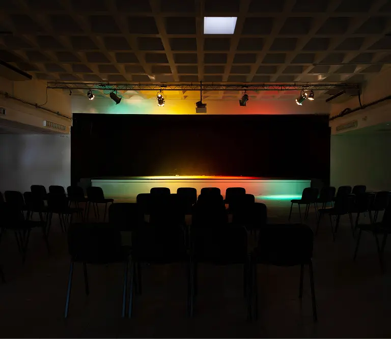 Les salles de séminaires du village de vacances Rives des Corbières à Port Leucate dans l’Aude sont entièrement équipées